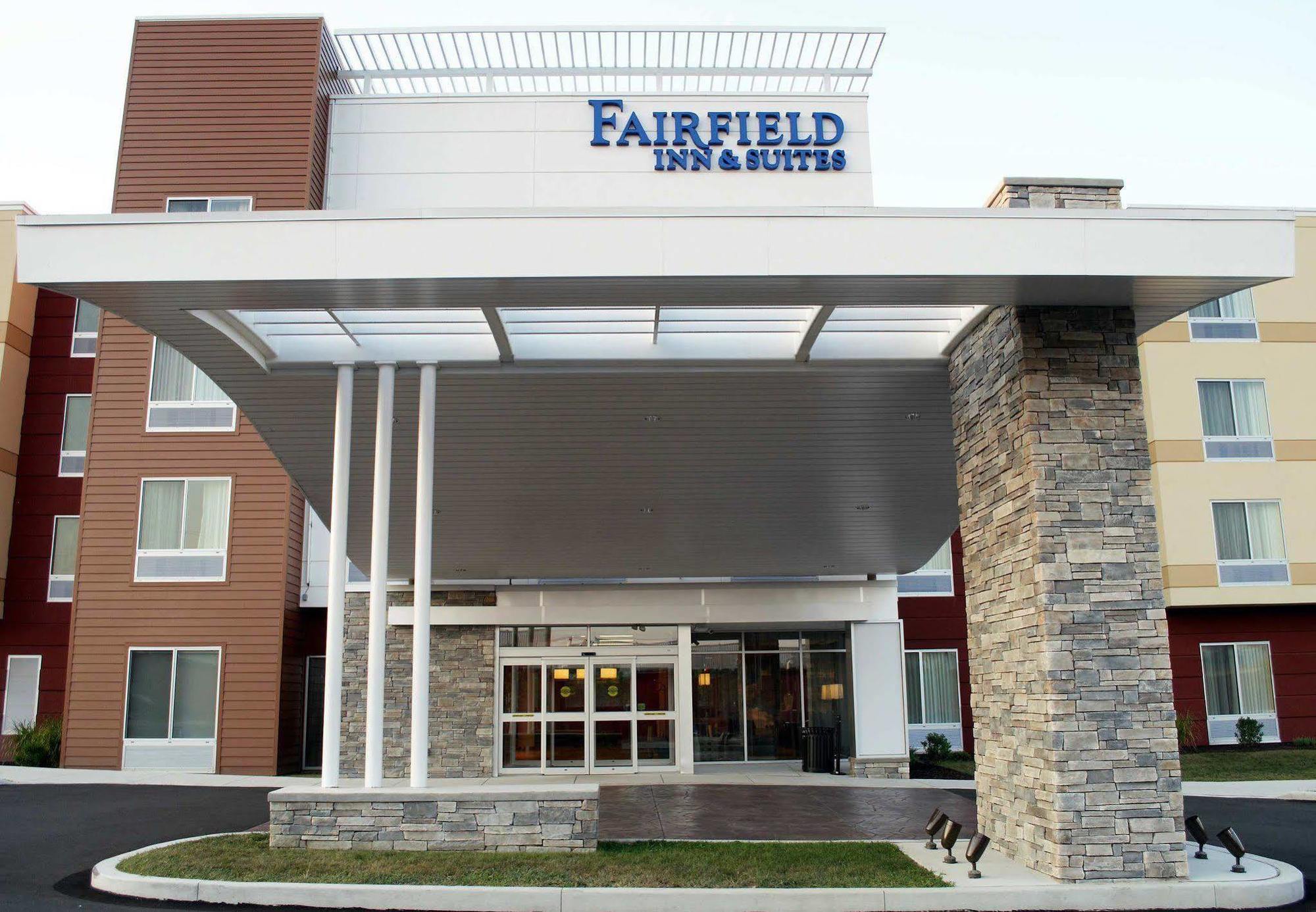 Fairfield Inn & Suites By Marriott Stroudsburg Bartonsville/Poconos Екстериор снимка